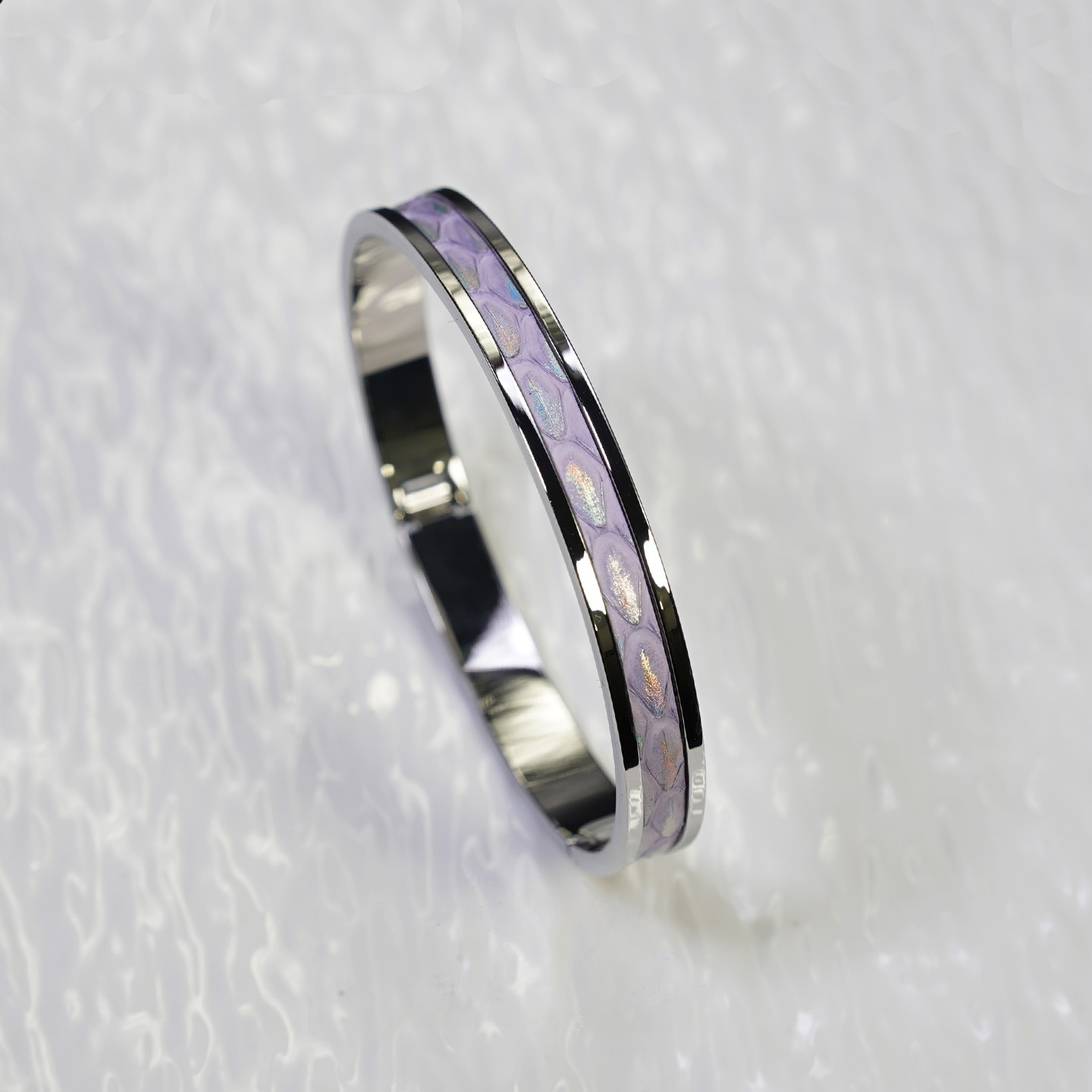 Brilliant metallic pink