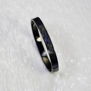 Metallic carbon black purple